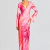 Trending*Retrofete Abira Long Dress Pink