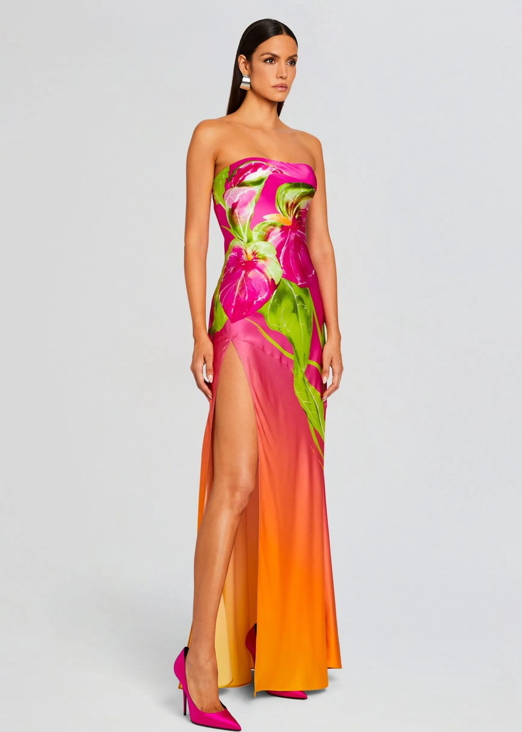 aiyanna_silk_dress_2-6.webp RETROFÊTE*Retrofete Aiyanna Silk Dress Ombre Anthurium