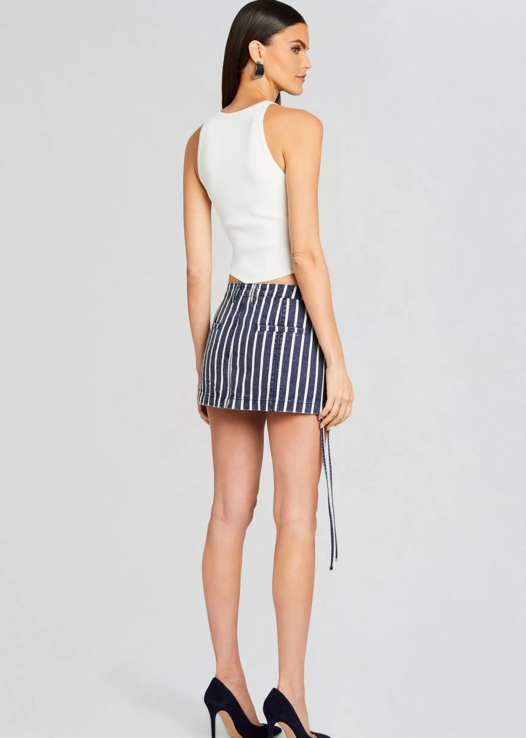 aqua_tank_3.webp Business Chic*Retrofete Aqua Tank White