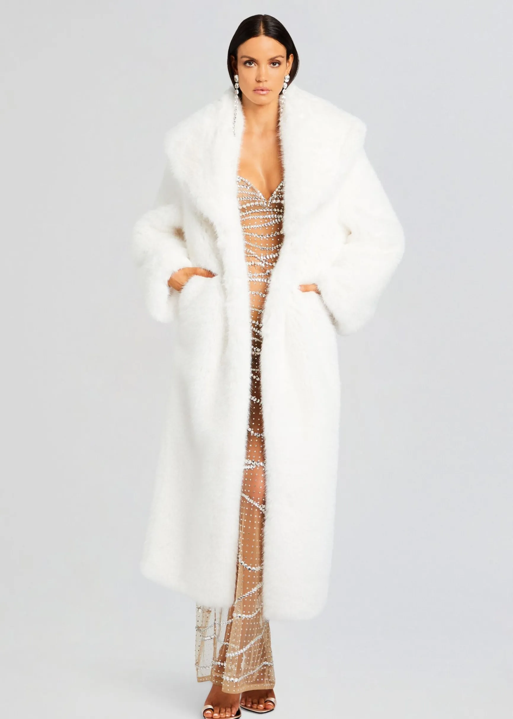 averie_faux_fur_coat_0-1.webp Reception Dresses*Retrofete Averie Faux Fur Coat White