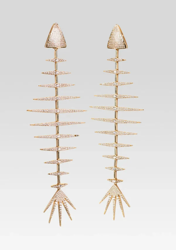 Honeymoon Looks*Retrofete Bimini Crystal Fish Bone Earrings Gold
