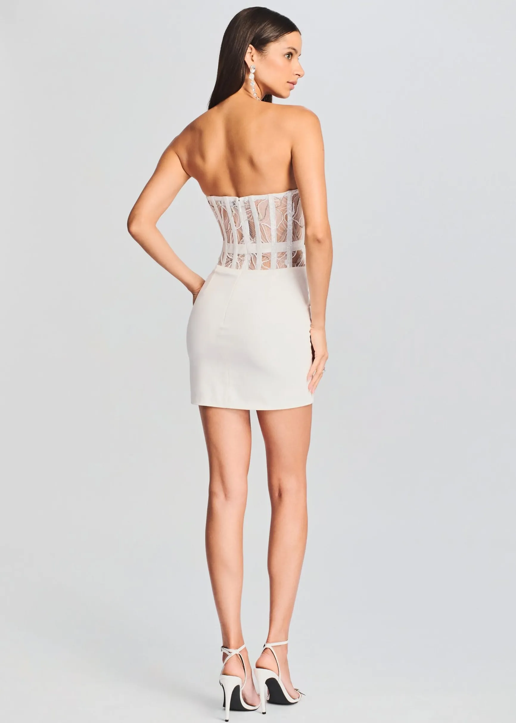 blythe_embellished_dress_3-2.webp RETROFÊTE*Retrofete Blythe Embellished Dress White