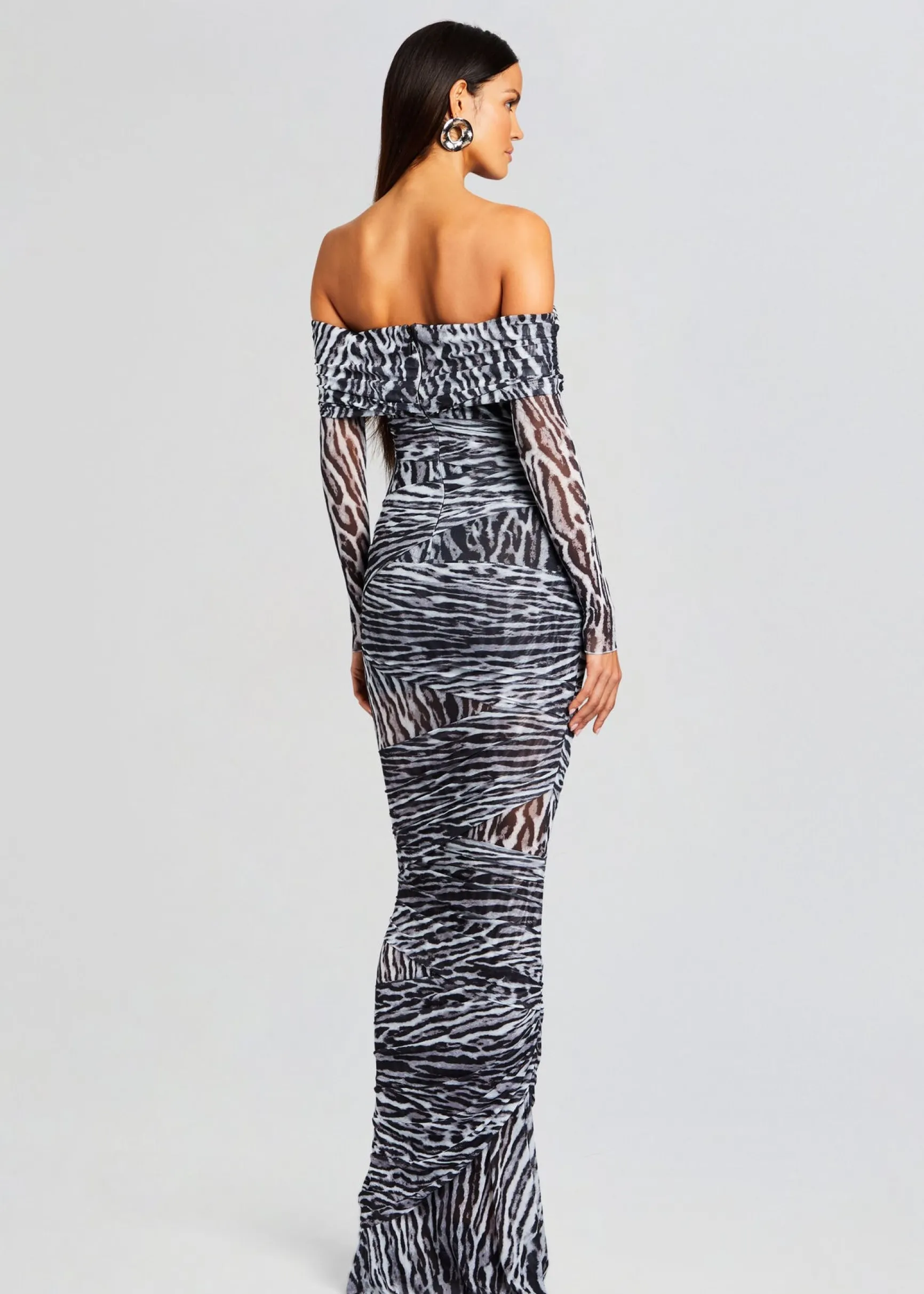 chanda_gown_3-1.webp Gowns*Retrofete Chanda Gown Grey Ocelot