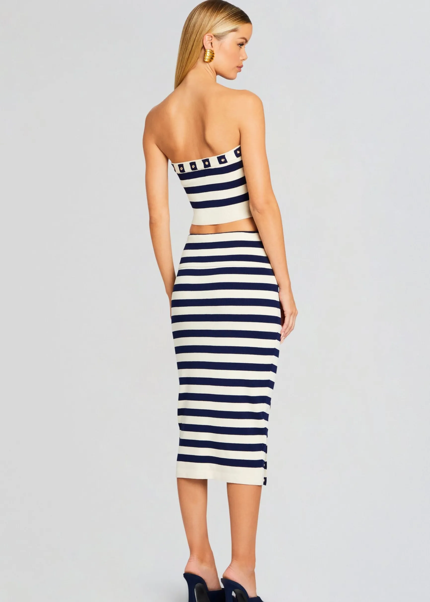 cleat_knit_skirt_3.webp Spring Knits*Retrofete Cleat Knit Skirt Cream/ Navy