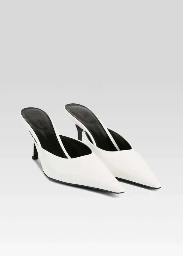 Trending*Retrofete Daphne Mule White