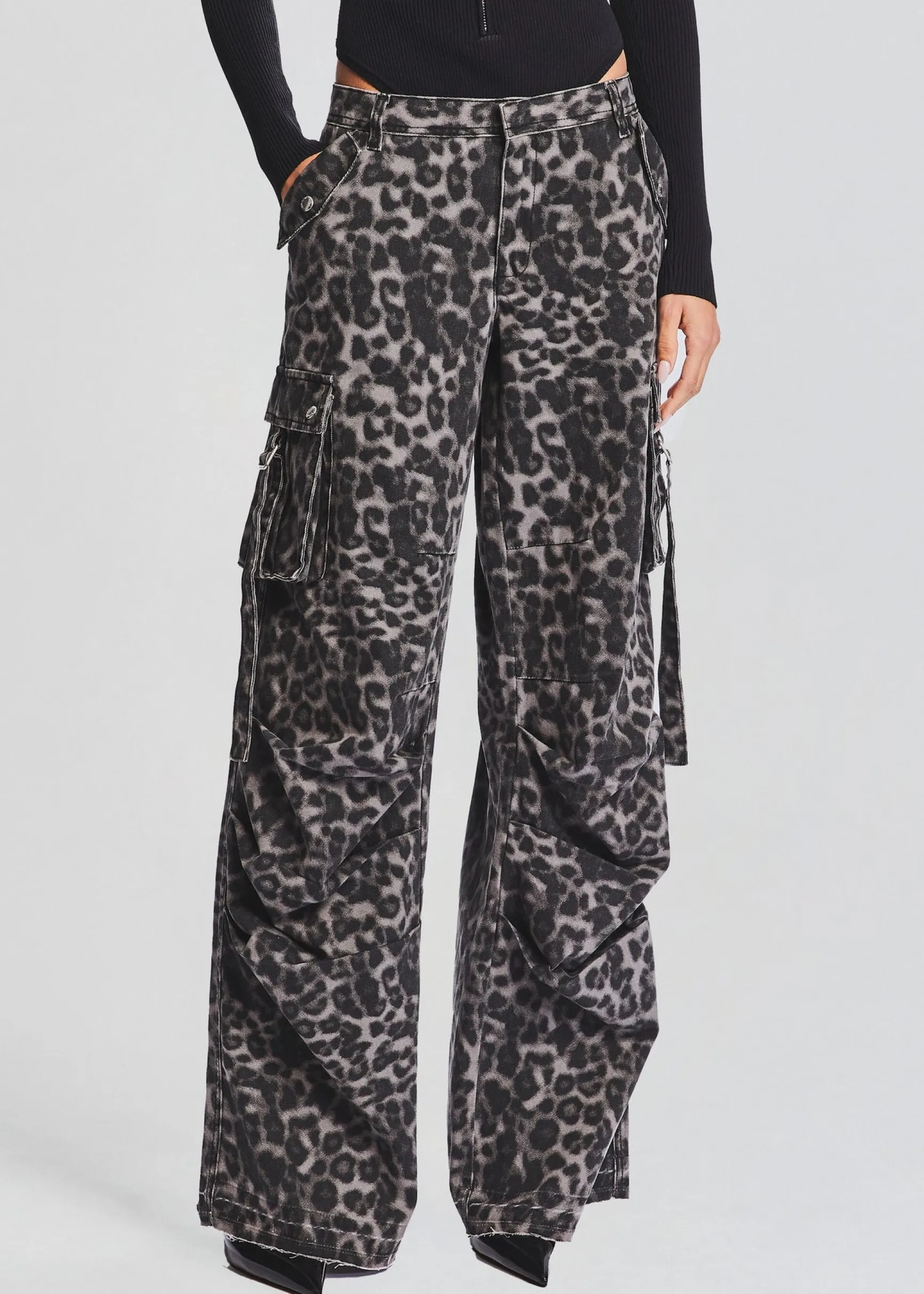 jane_cargo_pant_0-2.webp Bottoms*Retrofete Jane Cargo Pant Grey Leopard