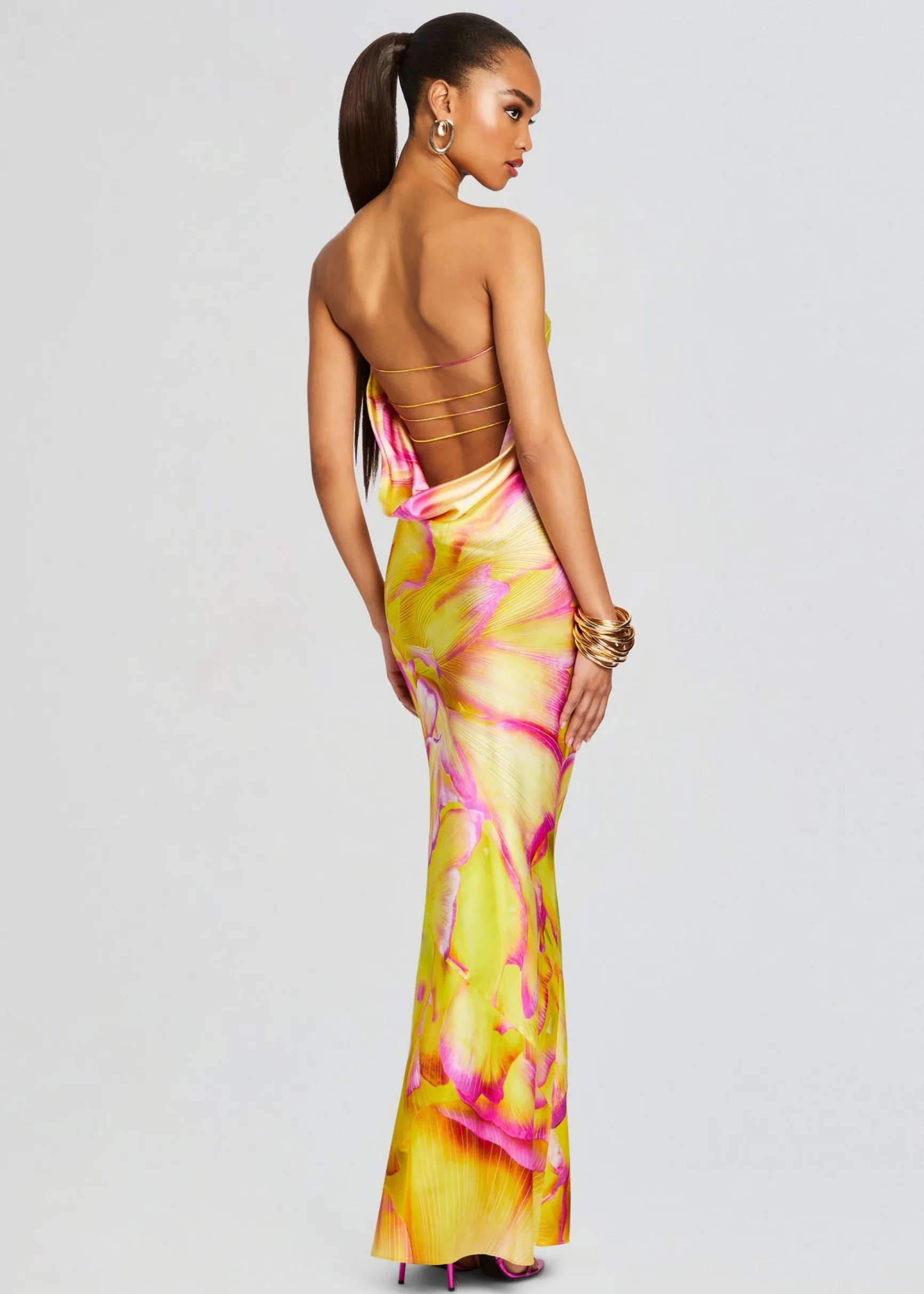 keaton_silk_dress_3-14.webp RETROFÊTE*Retrofete Keaton Silk Dress Yellow Peony