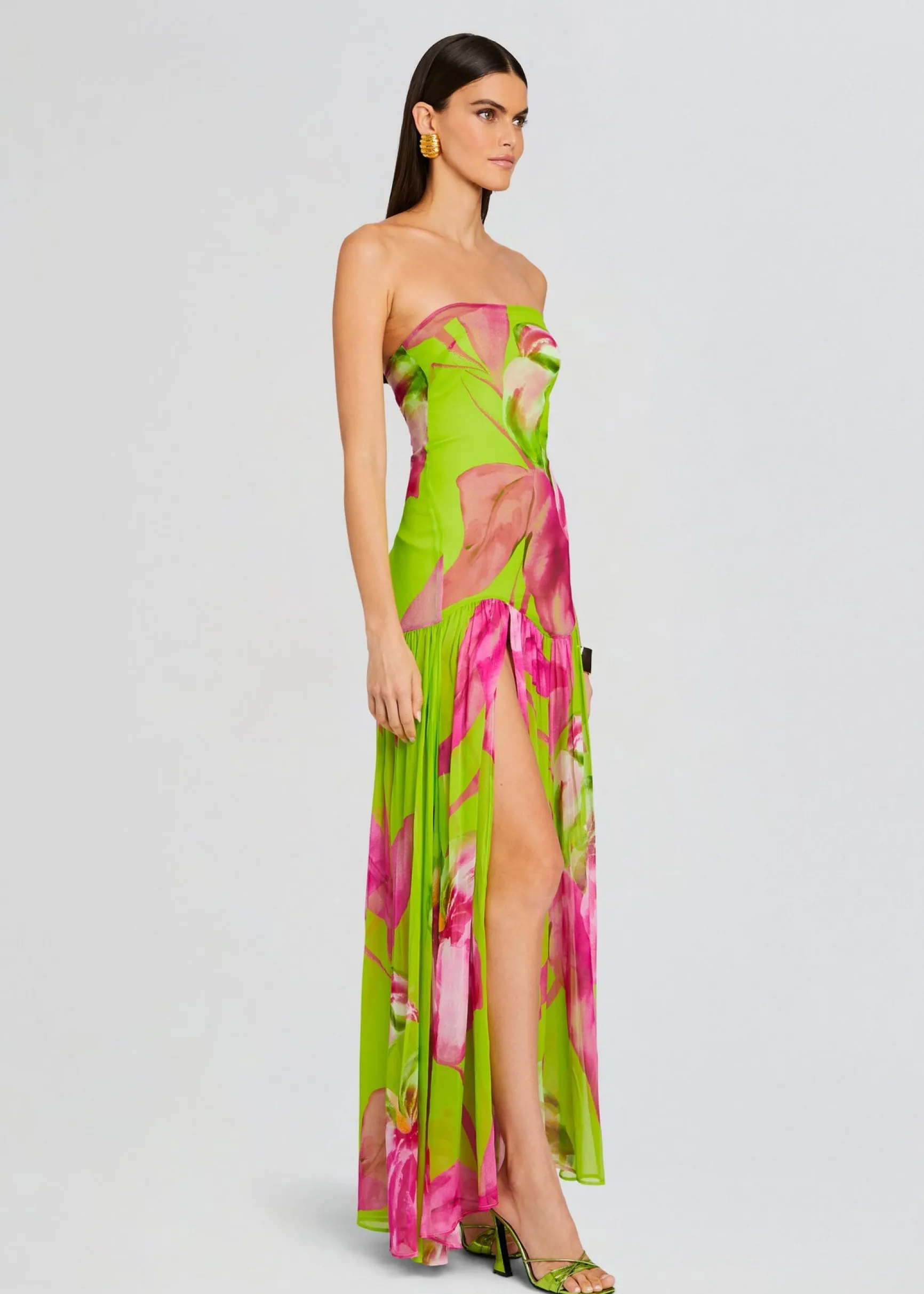 marisol_silk_dress_2-2.webp RETROFÊTE*Retrofete Marisol Silk Dress Lime Anthurium