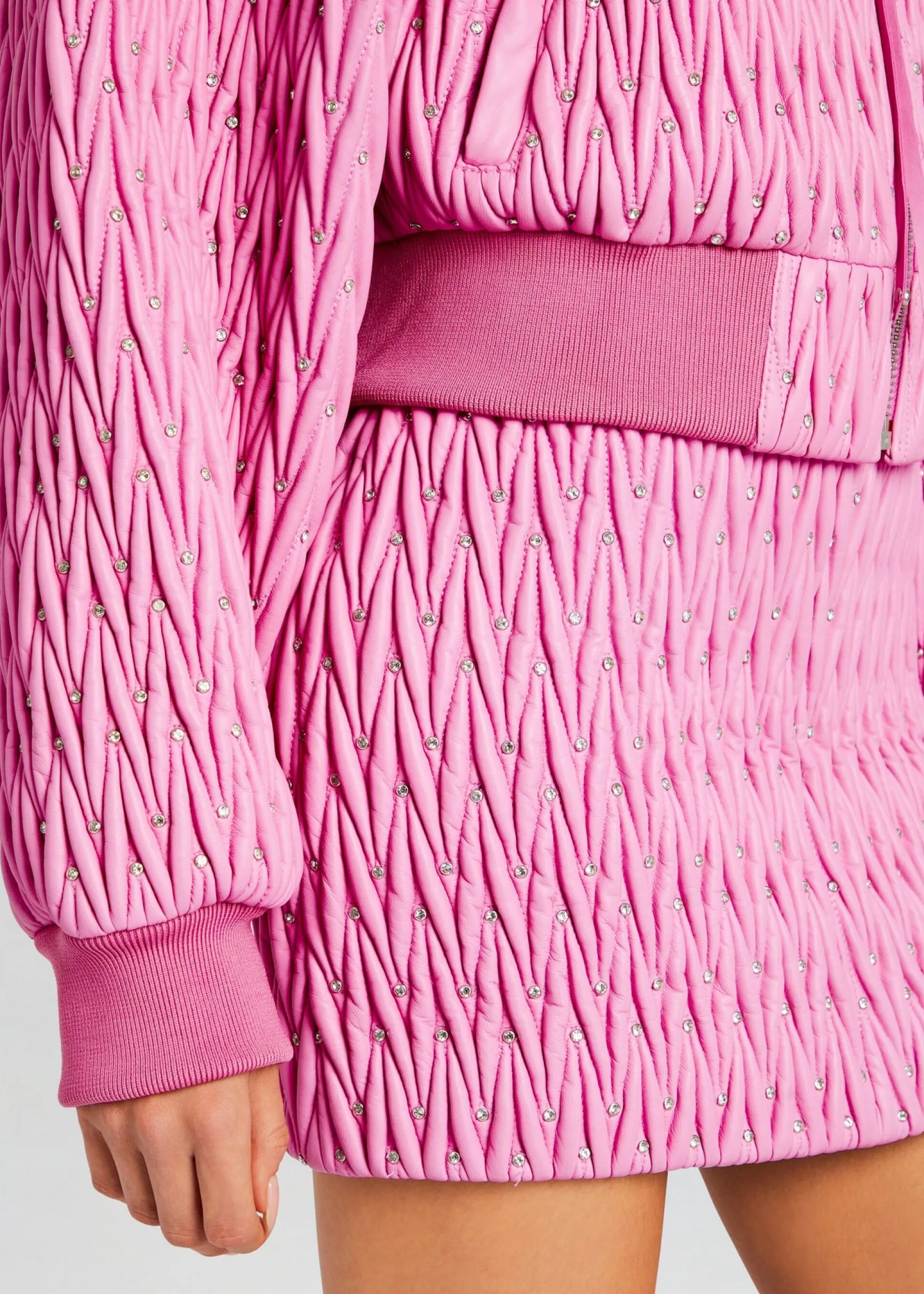 morgana_embellished_leath_1-2.webp RETROFÊTE*Retrofete Morgana Embellished Leather Jacket Begonia Pink
