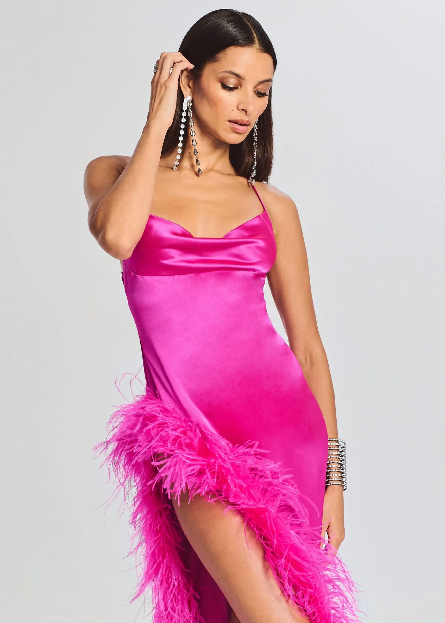 priscilla_feather_dress_1-6.webp Guest Of*Retrofete Priscilla Feather Dress Neon Pink