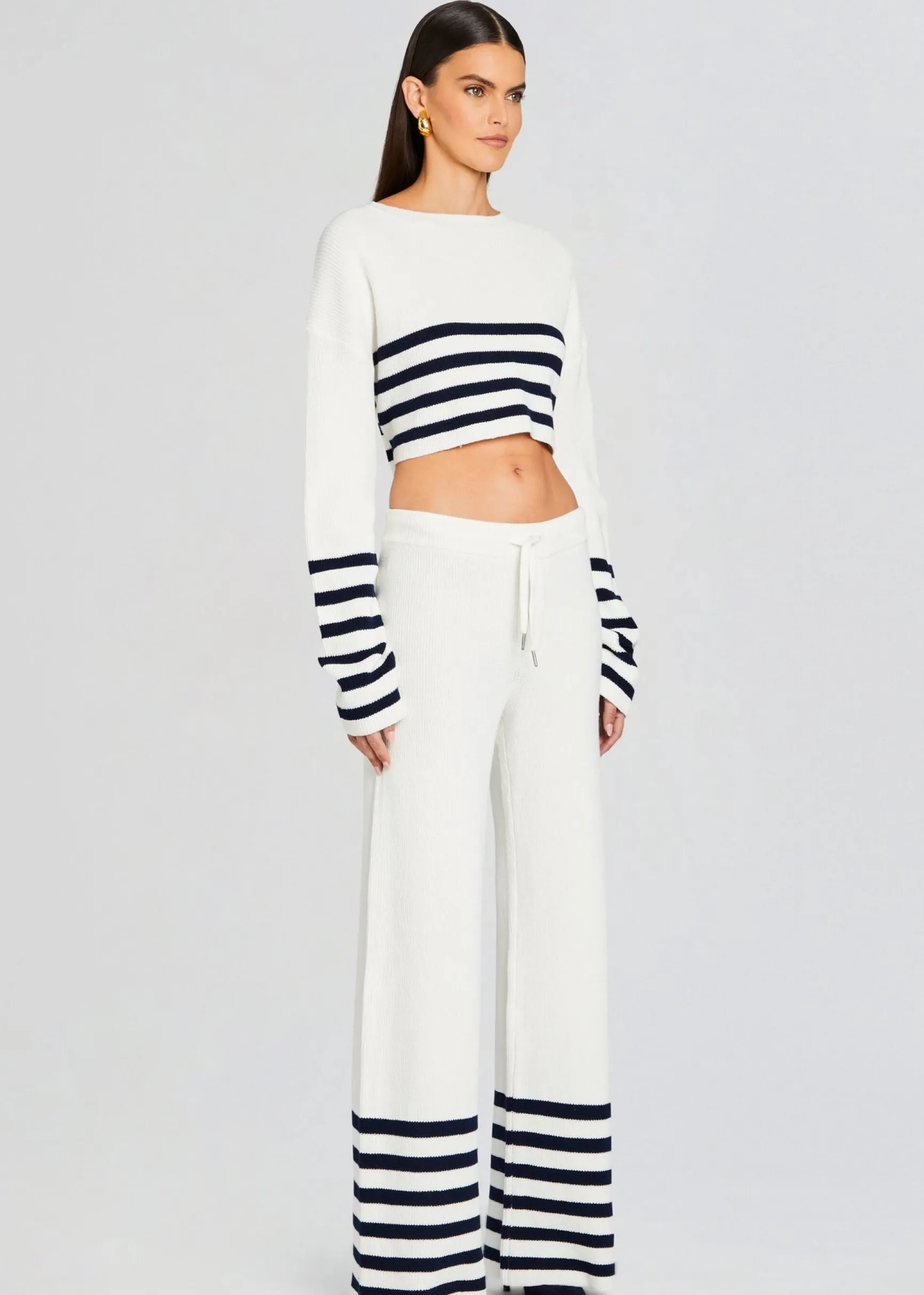 sharlie_sweater_2.webp Trending*Retrofete Sharlie Sweater White/ Navy